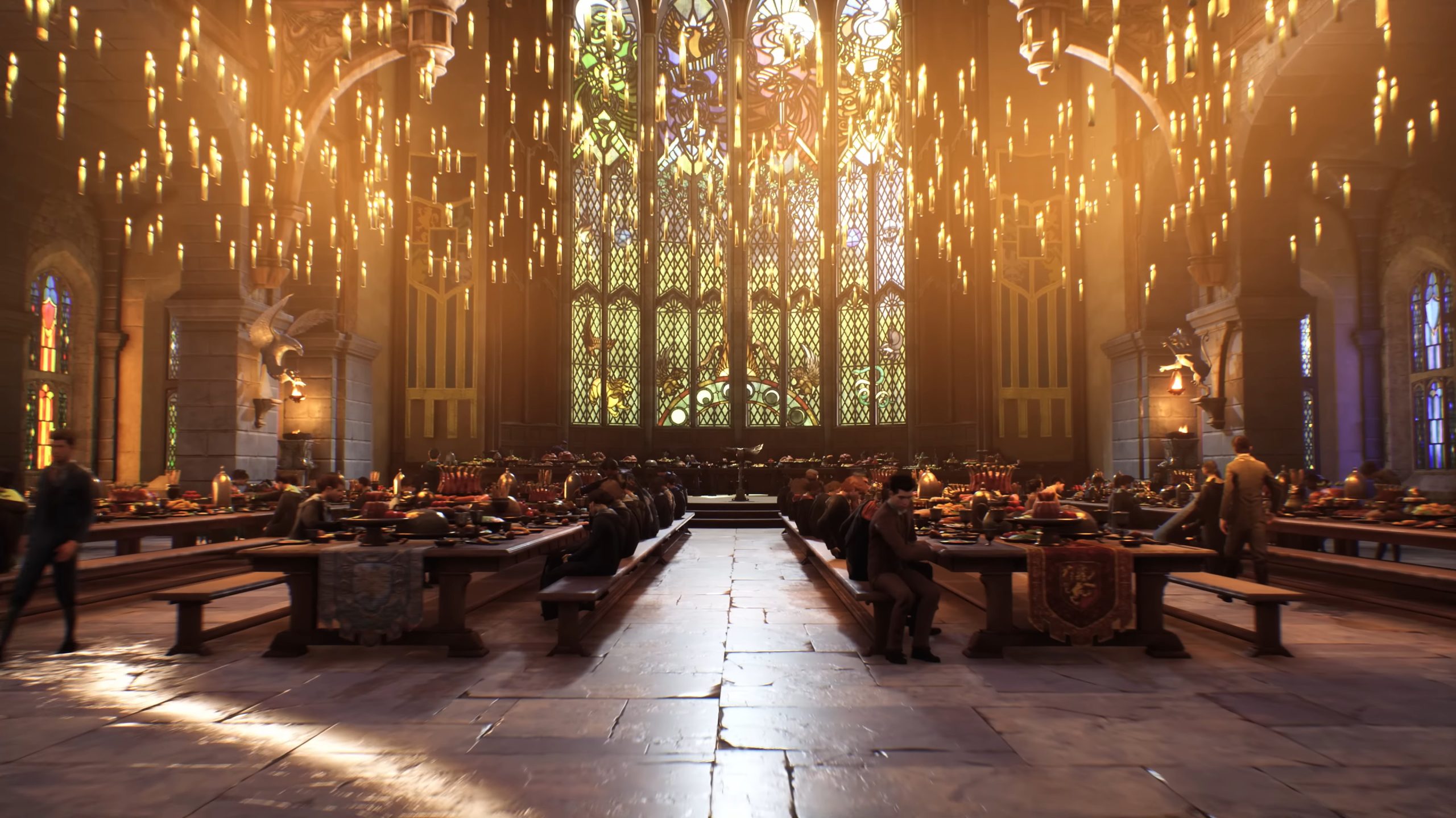 Grande salle de Poudlard dans Hogwarts Legacy, capture issue de la bande-annonce officielle