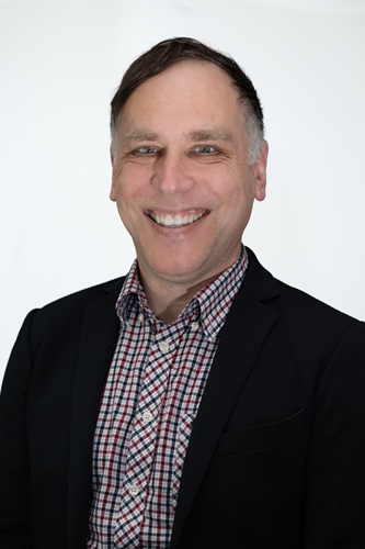 Portrait officiel de Matt Hall, nouveau vice-président exécutif d'Atari Mobile