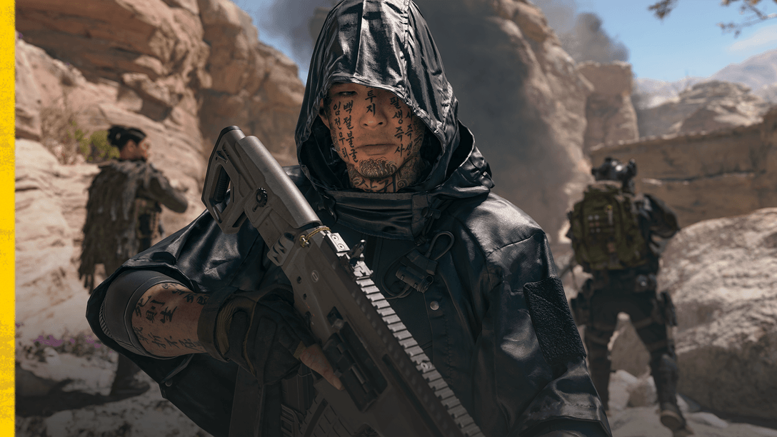 Personnage armé dans une zone rocheuse de Call of Duty Modern Warfare 4